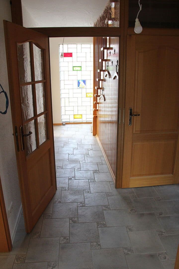 Pronájem domu 145 m², pozemek 1.000 m², Hannover, Dolní Sasko Pronájem domu 145 m², pozemek 1.000 m², Hannover, Dolní Sasko