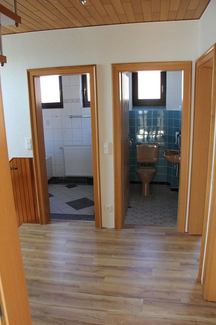 Pronájem domu 145 m², pozemek 1.000 m², Hannover, Dolní Sasko Pronájem domu 145 m², pozemek 1.000 m², Hannover, Dolní Sasko