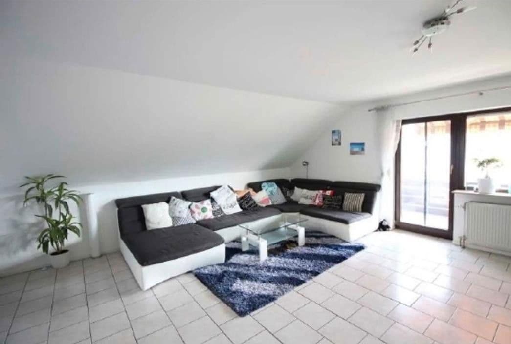 Pronájem bytu 3+1 96 m², Starkenburgring 25, Alsbach-Hähnlein, Hessen Pronájem bytu 3+1 96 m², Starkenburgring 25, Alsbach-Hähnlein, Hessen