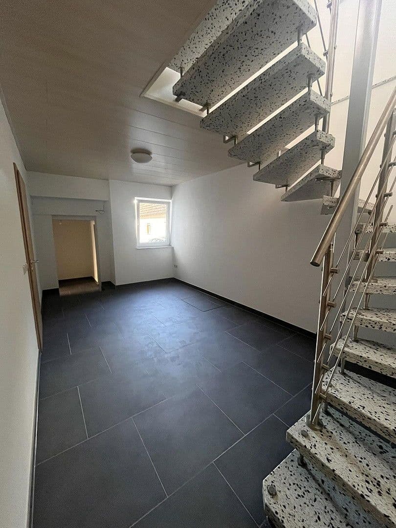 Pronájem domu 128 m², pozemek 300 m², Harthausen, Porýní-Falc Pronájem domu 128 m², pozemek 300 m², Harthausen, Porýní-Falc