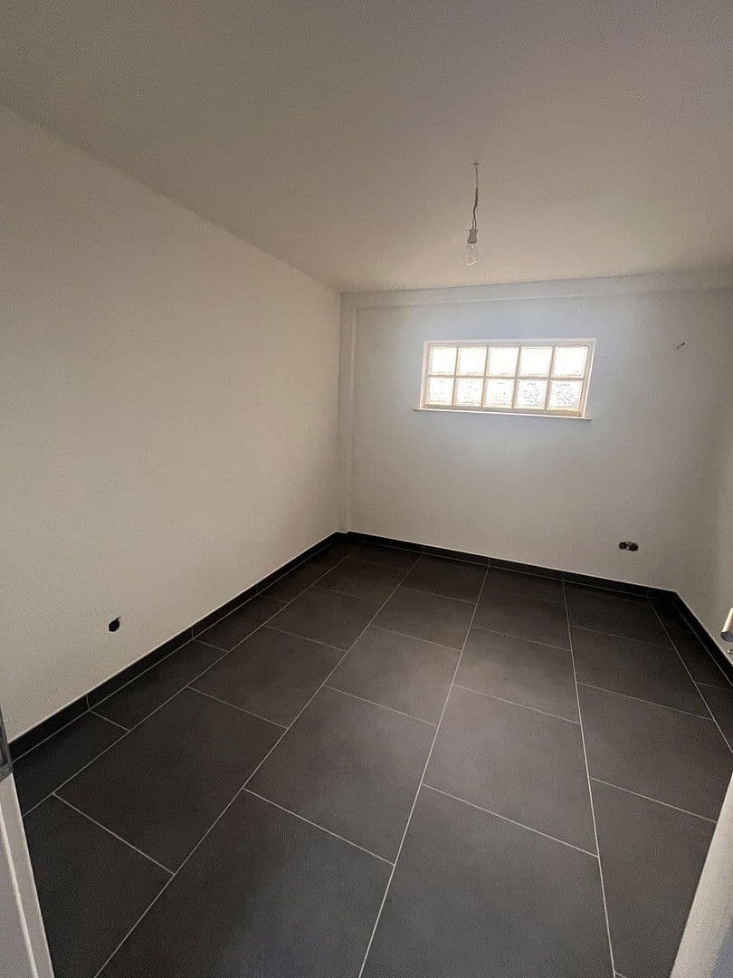 Pronájem domu 128 m², pozemek 300 m², Harthausen, Porýní-Falc Pronájem domu 128 m², pozemek 300 m², Harthausen, Porýní-Falc