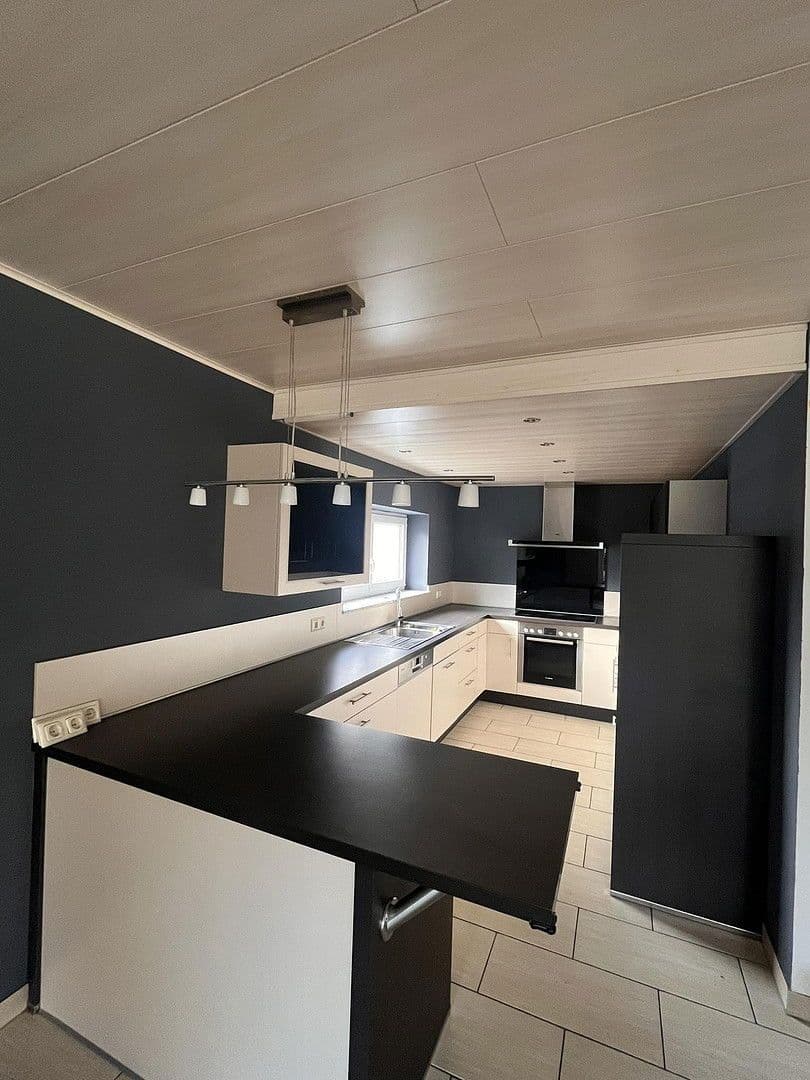 Pronájem domu 128 m², pozemek 300 m², Harthausen, Porýní-Falc Pronájem domu 128 m², pozemek 300 m², Harthausen, Porýní-Falc