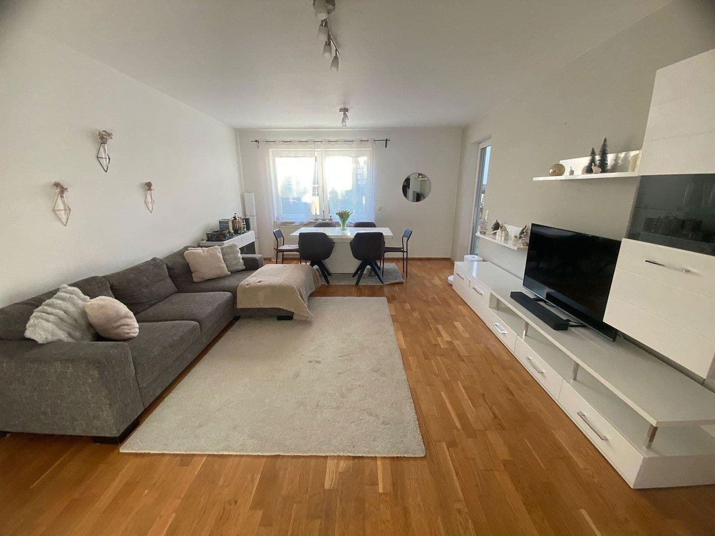 Pronájem bytu 1+1 81 m², Herrnweg 34 a, Mainz, Porýní-Falc Pronájem bytu 1+1 81 m², Herrnweg 34 a, Mainz, Porýní-Falc