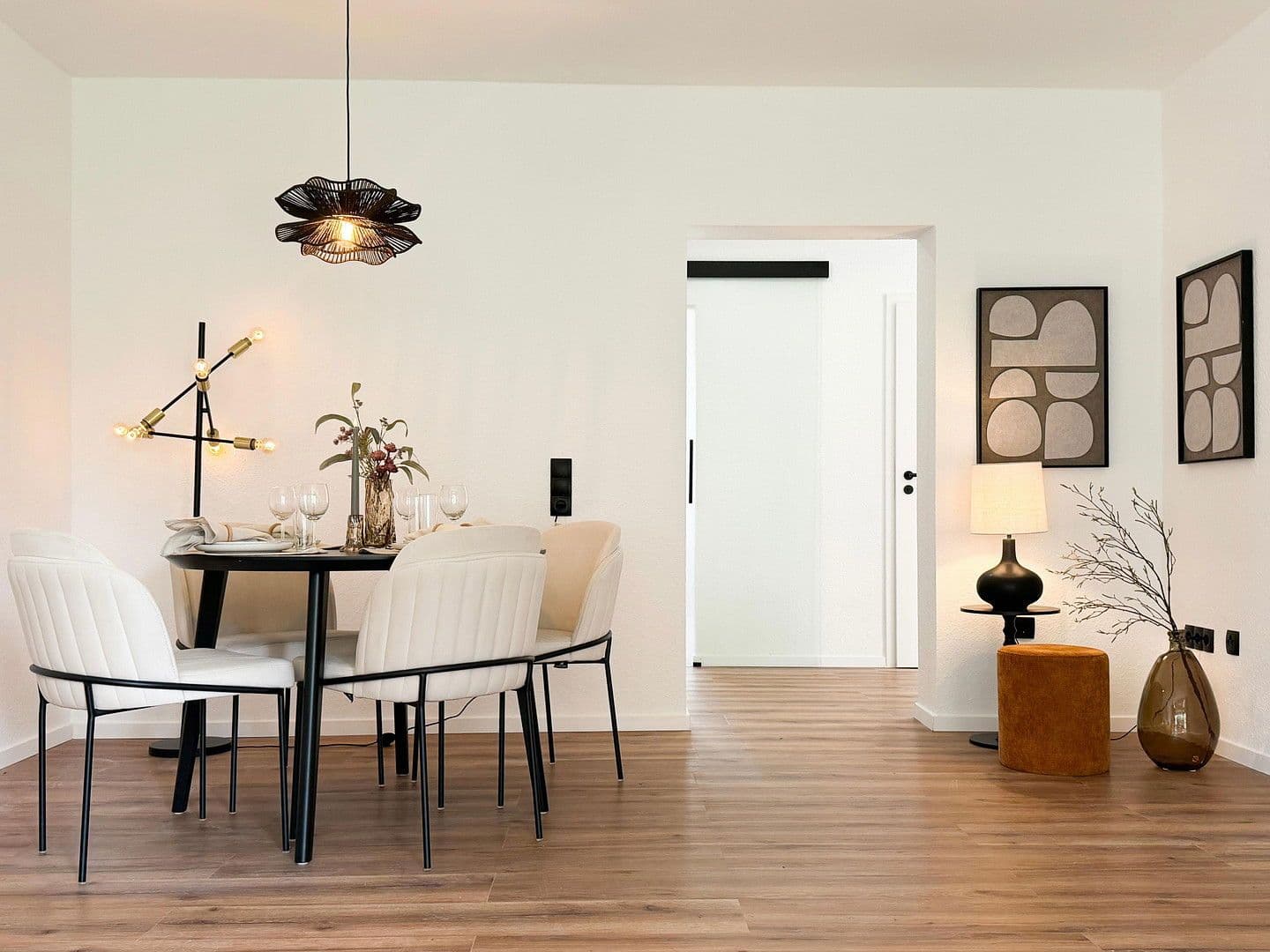 Prodej bytu 4+1 96 m², Holzwickede, Severní Porýní-Vestfálsko Prodej bytu 4+1 96 m², Holzwickede, Severní Porýní-Vestfálsko