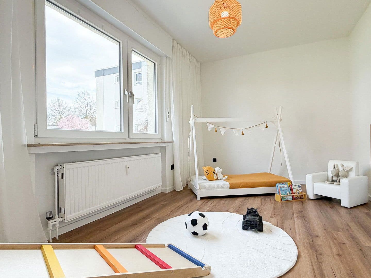 Prodej bytu 4+1 96 m², Holzwickede, Severní Porýní-Vestfálsko Prodej bytu 4+1 96 m², Holzwickede, Severní Porýní-Vestfálsko