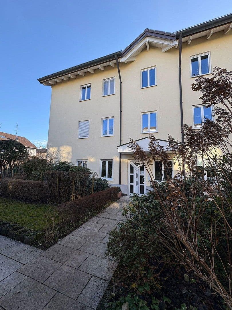 Prodej bytu 1+kk 36 m², Poing, Bavorsko Prodej bytu 1+kk 36 m², Poing, Bavorsko