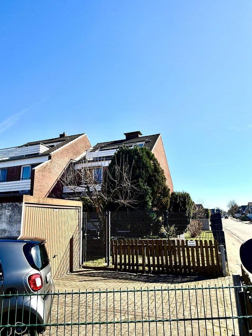 Prodej domu 134 m², pozemek 370 m², Halstenbek, Šlesvicko-Holštýnsko Prodej domu 134 m², pozemek 370 m², Halstenbek, Šlesvicko-Holštýnsko