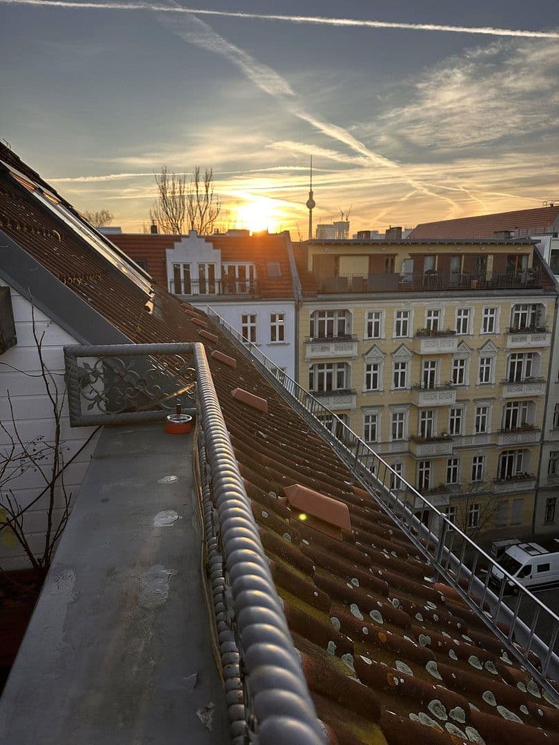 Pronájem bytu 3+1 95 m², Berlin, Berlín Pronájem bytu 3+1 95 m², Berlin, Berlín