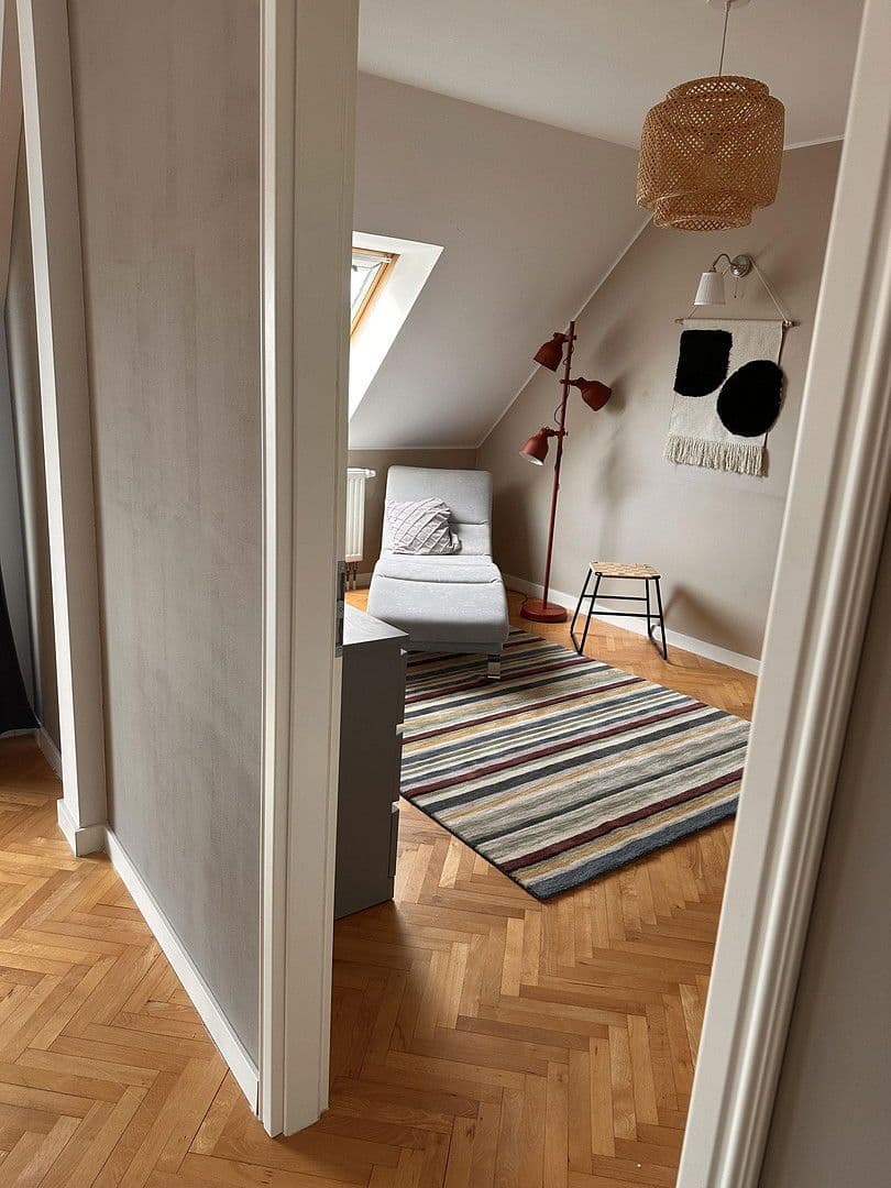 Pronájem bytu 3+1 95 m², Berlin, Berlín Pronájem bytu 3+1 95 m², Berlin, Berlín