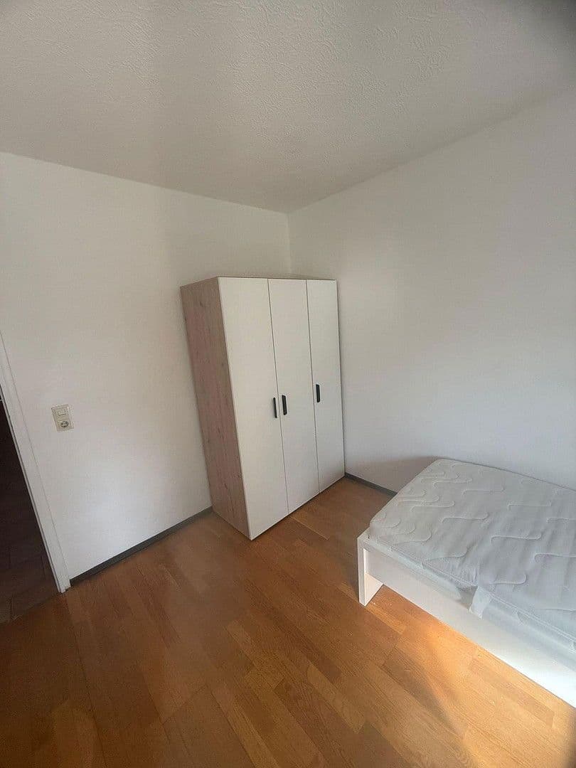 Pronájem bytu 15 m², Karlsruhe, Bádensko-Württembersko Pronájem bytu 15 m², Karlsruhe, Bádensko-Württembersko