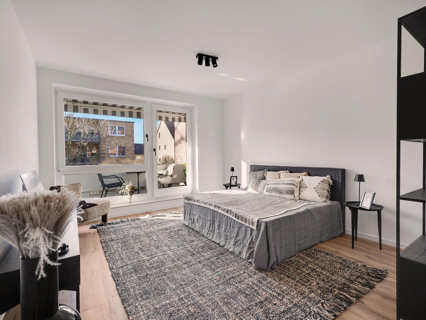 Prodej bytu 3+1 81 m², Quedlingburger Weg 8, Hannover, Dolní Sasko Prodej bytu 3+1 81 m², Quedlingburger Weg 8, Hannover, Dolní Sasko