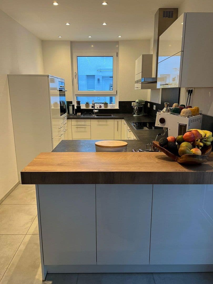 Pronájem domu 141 m², pozemek 176 m², Rodenbacherstr. 36n, Alzenau, Bavorsko Pronájem domu 141 m², pozemek 176 m², Rodenbacherstr. 36n, Alzenau, Bavorsko