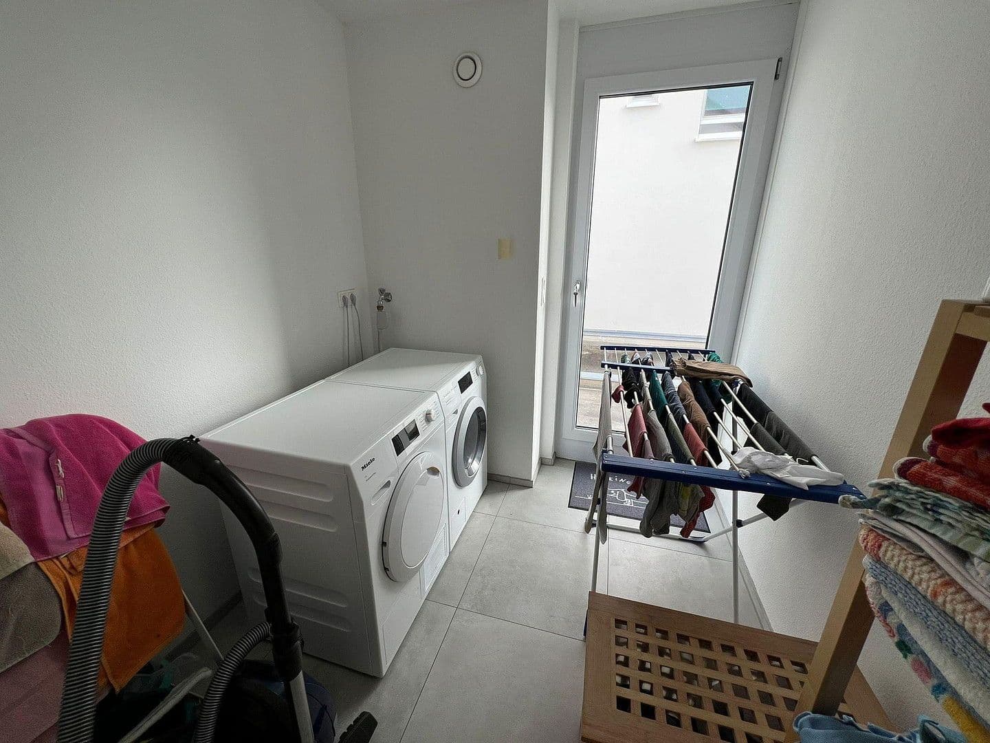 Pronájem domu 141 m², pozemek 176 m², Rodenbacherstr. 36n, Alzenau, Bavorsko Pronájem domu 141 m², pozemek 176 m², Rodenbacherstr. 36n, Alzenau, Bavorsko