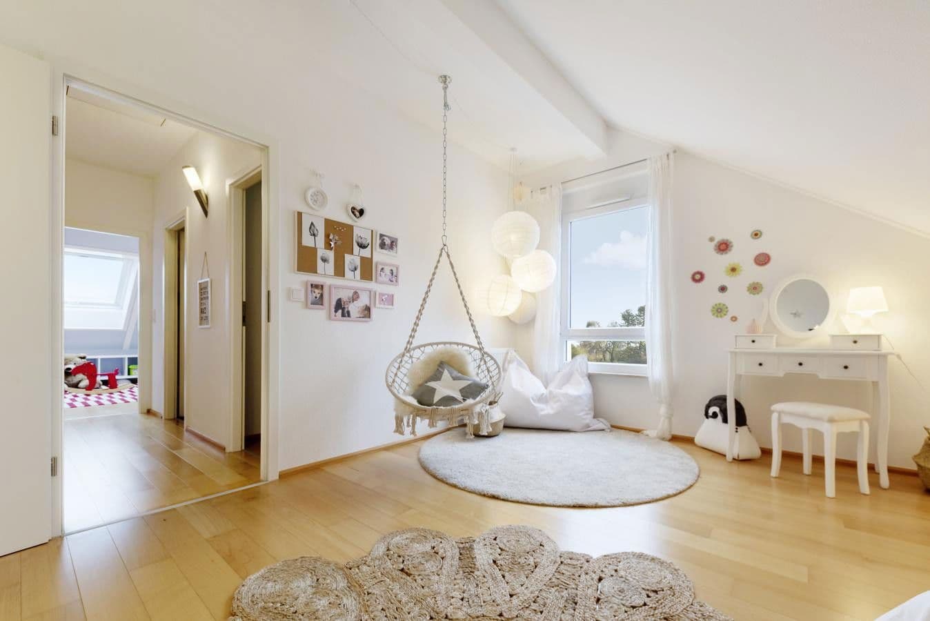 Pronájem domu 141 m², pozemek 176 m², Rodenbacherstr. 36n, Alzenau, Bavorsko Pronájem domu 141 m², pozemek 176 m², Rodenbacherstr. 36n, Alzenau, Bavorsko