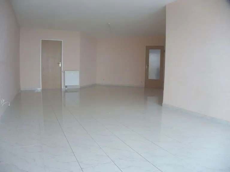 Pronájem bytu 3+kk 83 m², Sterkrader Straße 248, Dinslaken, Severní Porýní-Vestfálsko Pronájem bytu 3+kk 83 m², Sterkrader Straße 248, Dinslaken, Severní Porýní-Vestfálsko