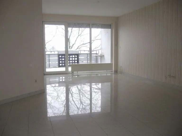 Pronájem bytu 3+kk 83 m², Sterkrader Straße 248, Dinslaken, Severní Porýní-Vestfálsko Pronájem bytu 3+kk 83 m², Sterkrader Straße 248, Dinslaken, Severní Porýní-Vestfálsko