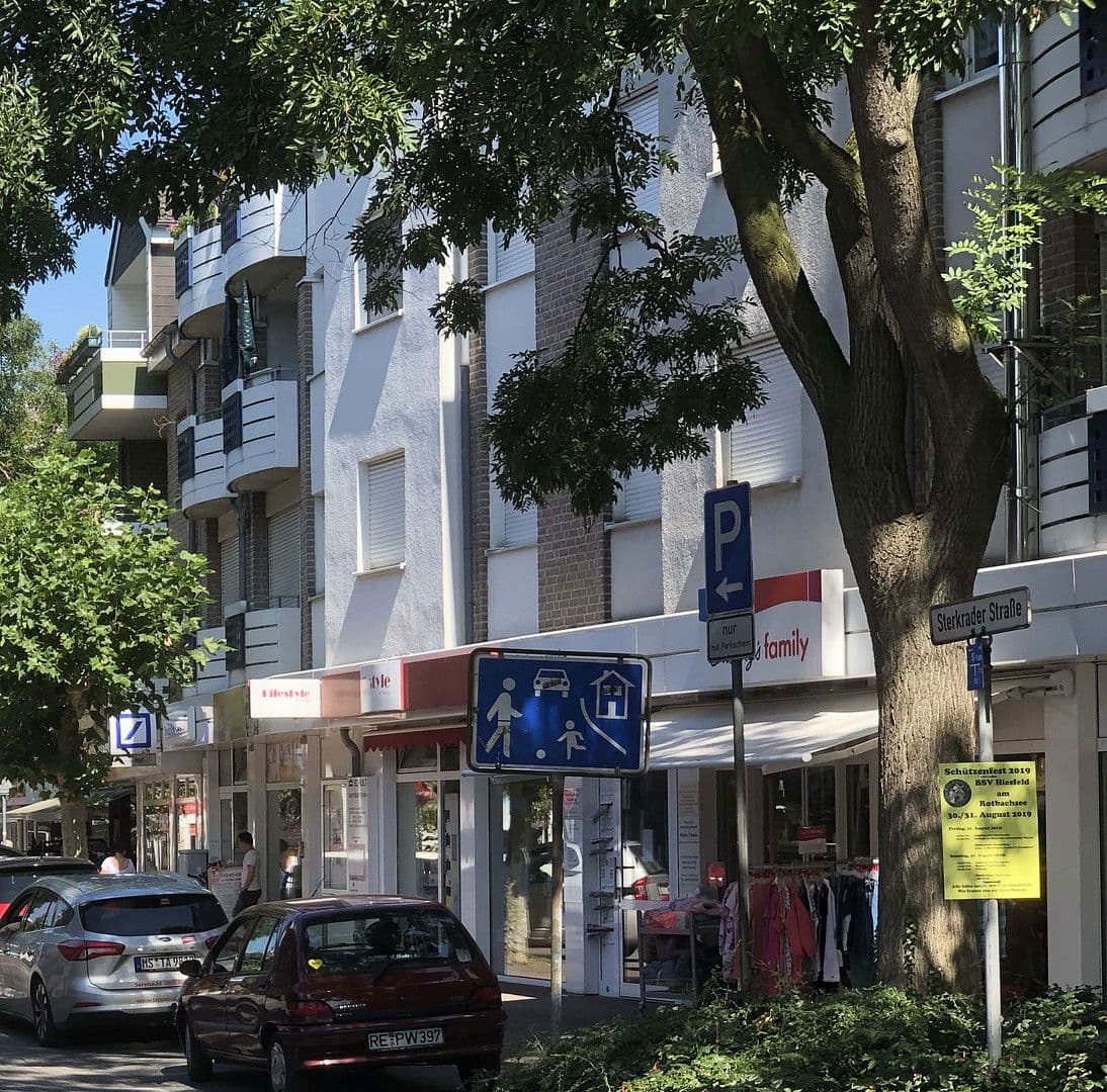Pronájem bytu 3+kk 83 m², Sterkrader Straße 248, Dinslaken, Severní Porýní-Vestfálsko Pronájem bytu 3+kk 83 m², Sterkrader Straße 248, Dinslaken, Severní Porýní-Vestfálsko