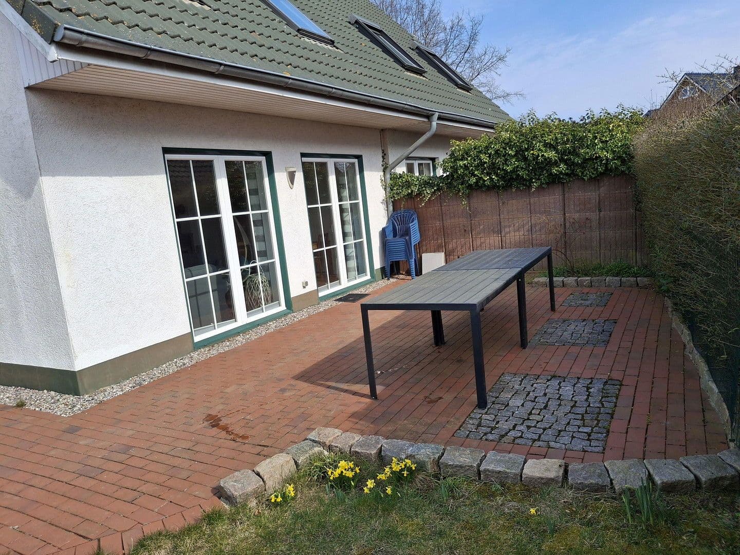 Prodej domu 125 m², pozemek 329 m², Fuchsberg 12, Hohenfelde, Šlesvicko-Holštýnsko Prodej domu 125 m², pozemek 329 m², Fuchsberg 12, Hohenfelde, Šlesvicko-Holštýnsko