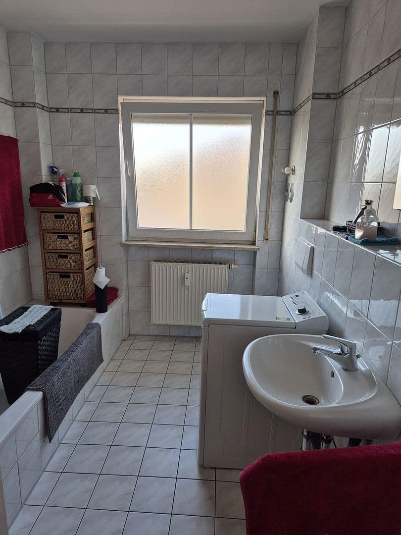 Pronájem bytu 2+1 60 m², Röthenbach an der Pegnitz, Bavorsko Pronájem bytu 2+1 60 m², Röthenbach an der Pegnitz, Bavorsko
