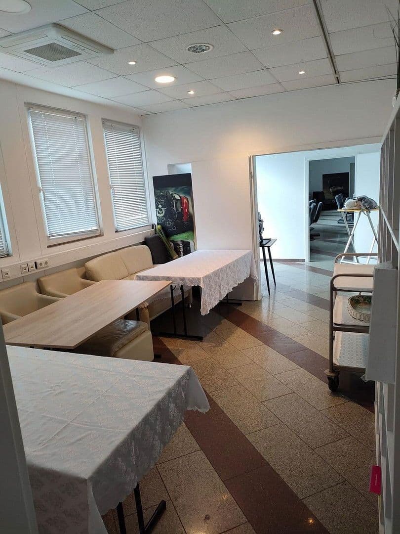 Pronájem kanceláře 120 m², Johannisstraße 112/113, Osnabrück, Dolní Sasko Pronájem kanceláře 120 m², Johannisstraße 112/113, Osnabrück, Dolní Sasko