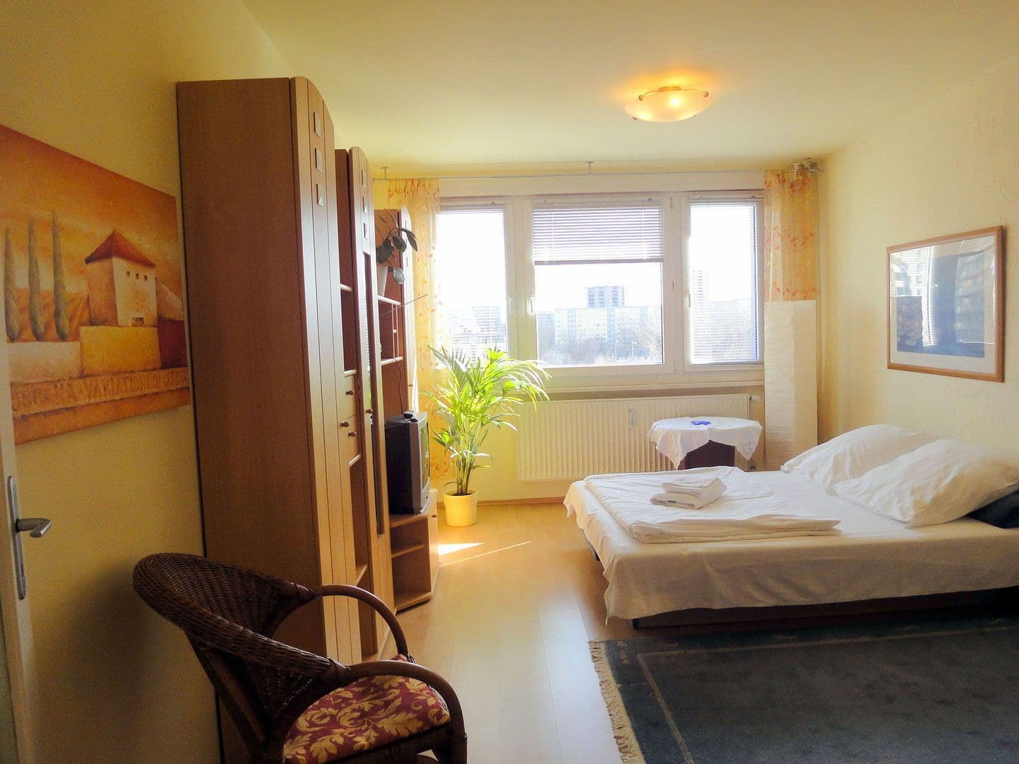 Prodej bytu 1+1 30 m², Berlin-Mitte, Berlín Prodej bytu 1+1 30 m², Berlin-Mitte, Berlín