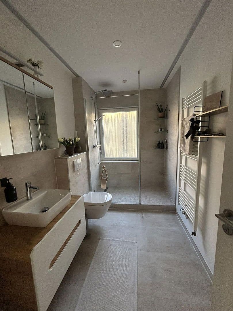 Prodej bytu 5+1 109 m², Römerstraße 8, Essen, Severní Porýní-Vestfálsko Prodej bytu 5+1 109 m², Römerstraße 8, Essen, Severní Porýní-Vestfálsko