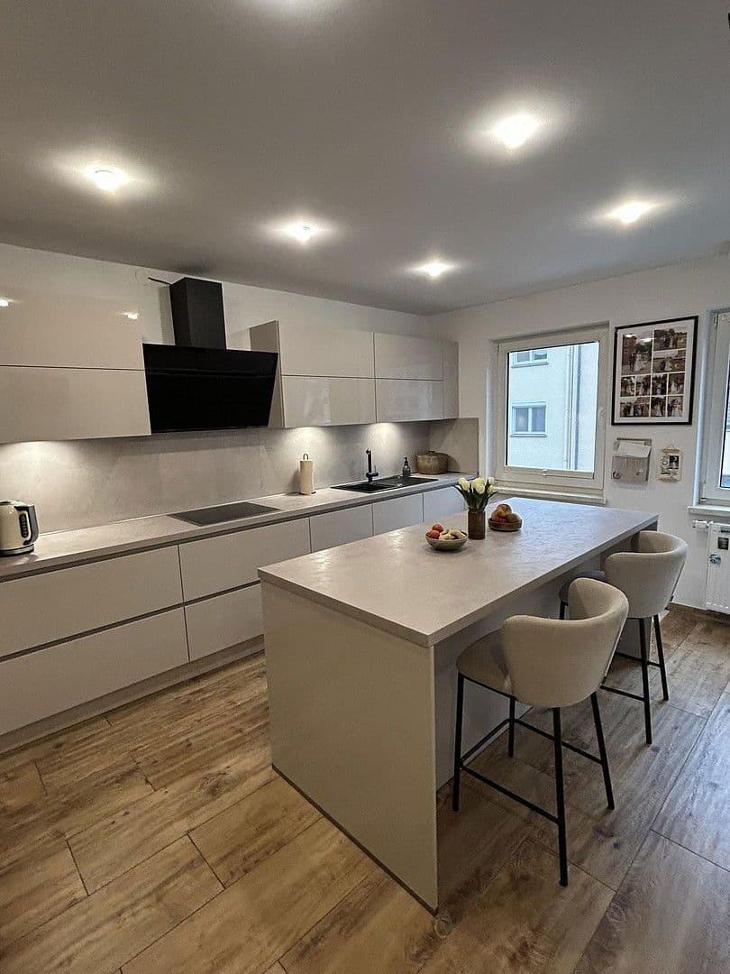 Prodej bytu 5+1 109 m², Römerstraße 8, Essen, Severní Porýní-Vestfálsko Prodej bytu 5+1 109 m², Römerstraße 8, Essen, Severní Porýní-Vestfálsko