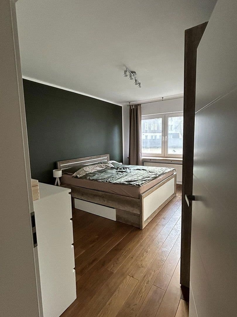 Prodej bytu 5+1 109 m², Römerstraße 8, Essen, Severní Porýní-Vestfálsko Prodej bytu 5+1 109 m², Römerstraße 8, Essen, Severní Porýní-Vestfálsko