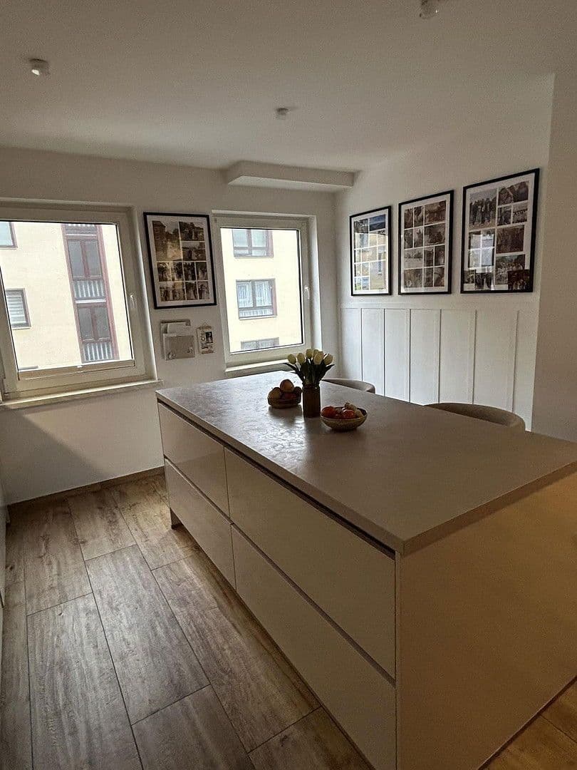 Prodej bytu 5+1 109 m², Römerstraße 8, Essen, Severní Porýní-Vestfálsko Prodej bytu 5+1 109 m², Römerstraße 8, Essen, Severní Porýní-Vestfálsko