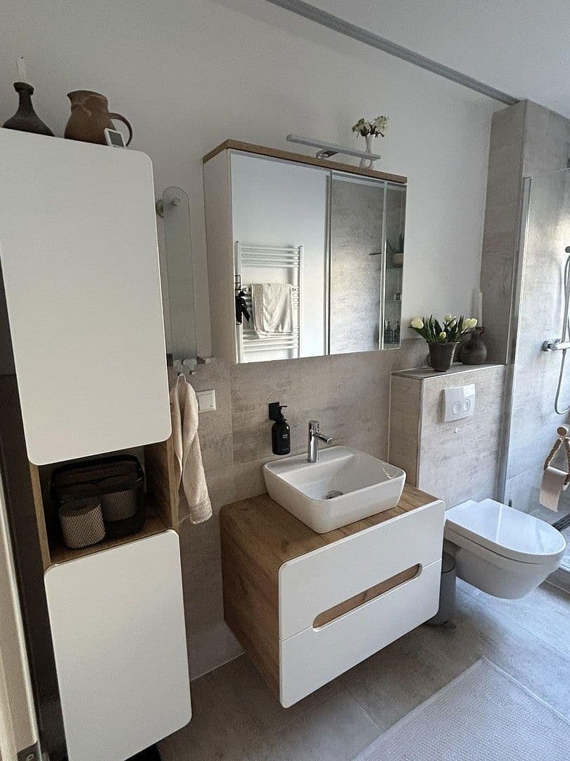 Prodej bytu 5+1 109 m², Römerstraße 8, Essen, Severní Porýní-Vestfálsko Prodej bytu 5+1 109 m², Römerstraße 8, Essen, Severní Porýní-Vestfálsko