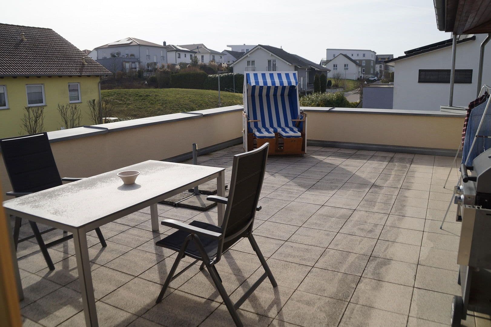 Prodej domu 238 m², pozemek 624 m², Schwaigern, Bádensko-Württembersko Prodej domu 238 m², pozemek 624 m², Schwaigern, Bádensko-Württembersko