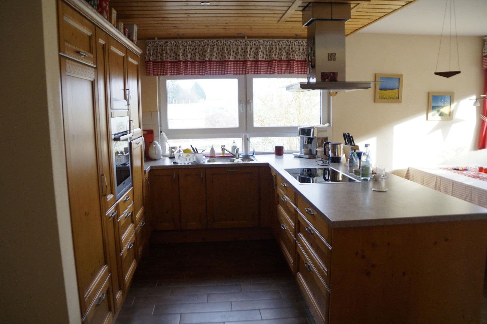 Prodej domu 238 m², pozemek 624 m², Schwaigern, Bádensko-Württembersko Prodej domu 238 m², pozemek 624 m², Schwaigern, Bádensko-Württembersko