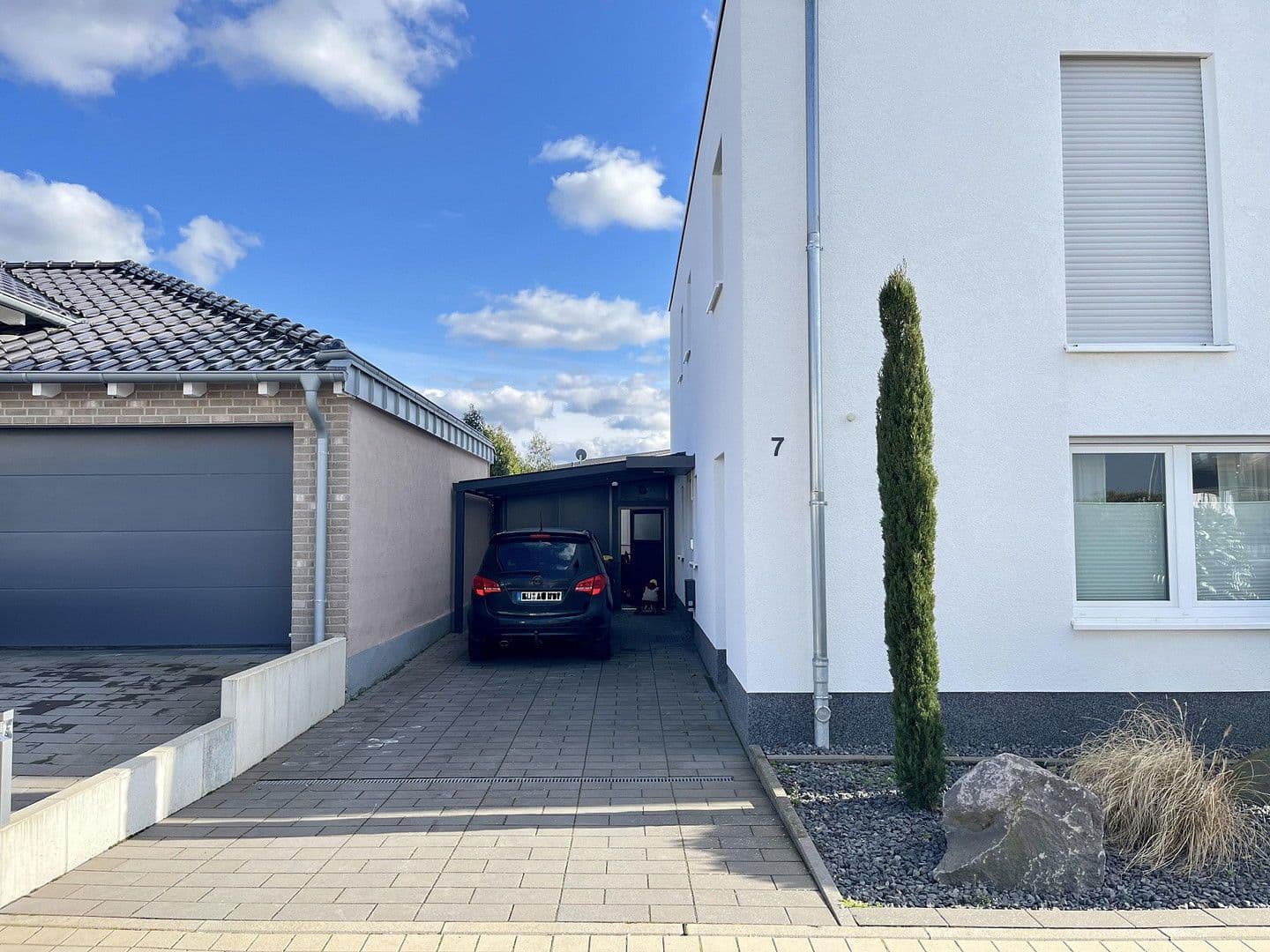 Prodej bytu 3+1 113 m², Weiße Erde 7, Euskirchen, Severní Porýní-Vestfálsko Prodej bytu 3+1 113 m², Weiße Erde 7, Euskirchen, Severní Porýní-Vestfálsko