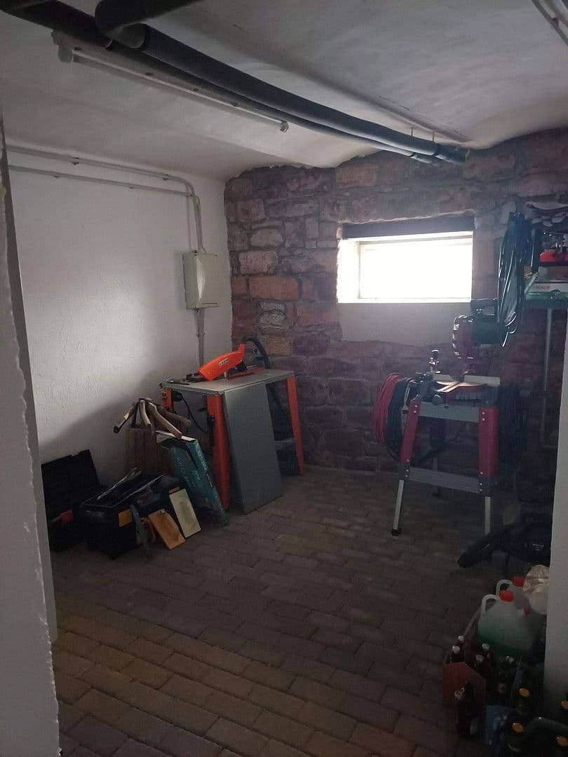 Prodej domu 114 m², pozemek 464 m², Kaiserslautern Erfenbach, Porýní-Falc Prodej domu 114 m², pozemek 464 m², Kaiserslautern Erfenbach, Porýní-Falc