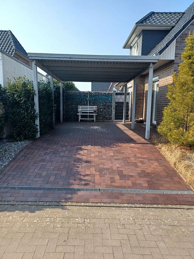 Prodej domu 132 m², pozemek 672 m², Ganderkesee, Dolní Sasko Prodej domu 132 m², pozemek 672 m², Ganderkesee, Dolní Sasko