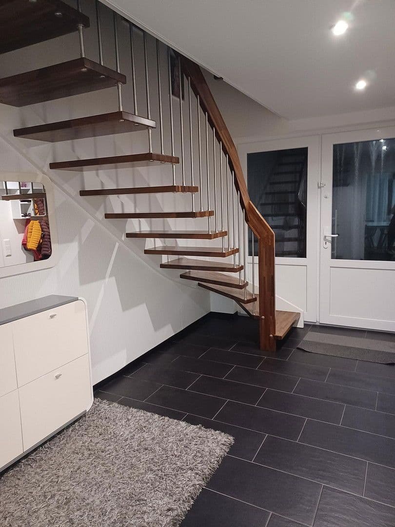 Prodej domu 132 m², pozemek 672 m², Ganderkesee, Dolní Sasko Prodej domu 132 m², pozemek 672 m², Ganderkesee, Dolní Sasko