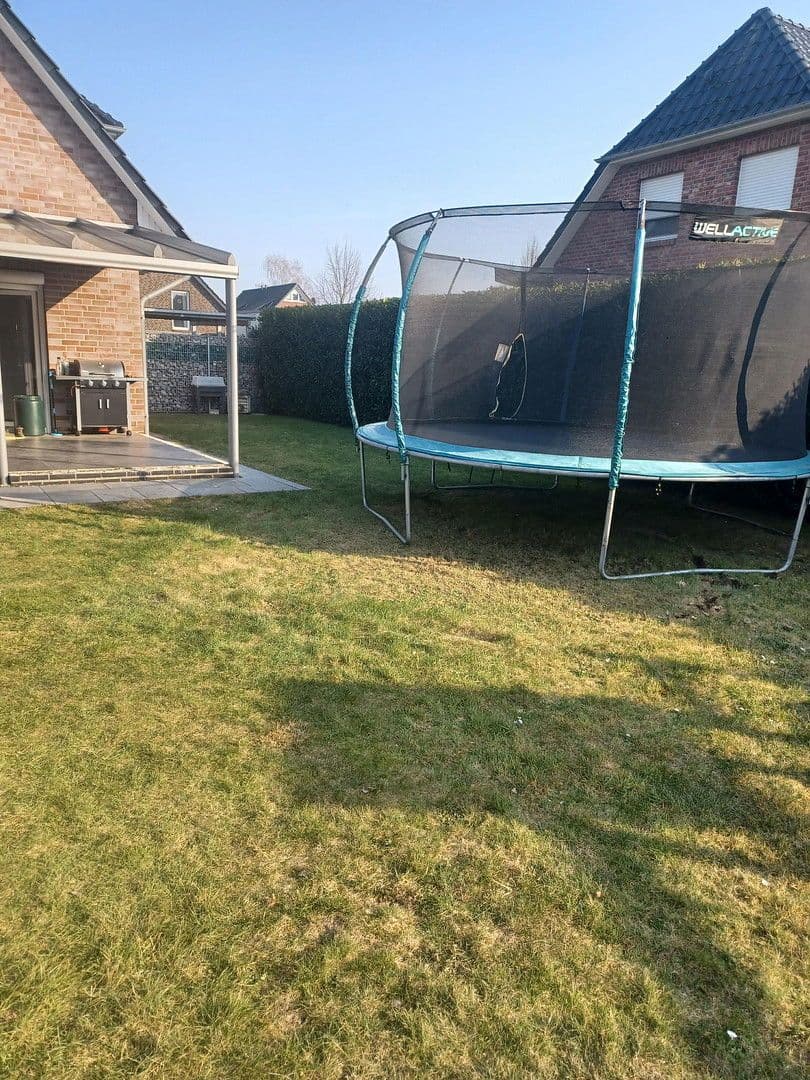 Prodej domu 132 m², pozemek 672 m², Ganderkesee, Dolní Sasko Prodej domu 132 m², pozemek 672 m², Ganderkesee, Dolní Sasko