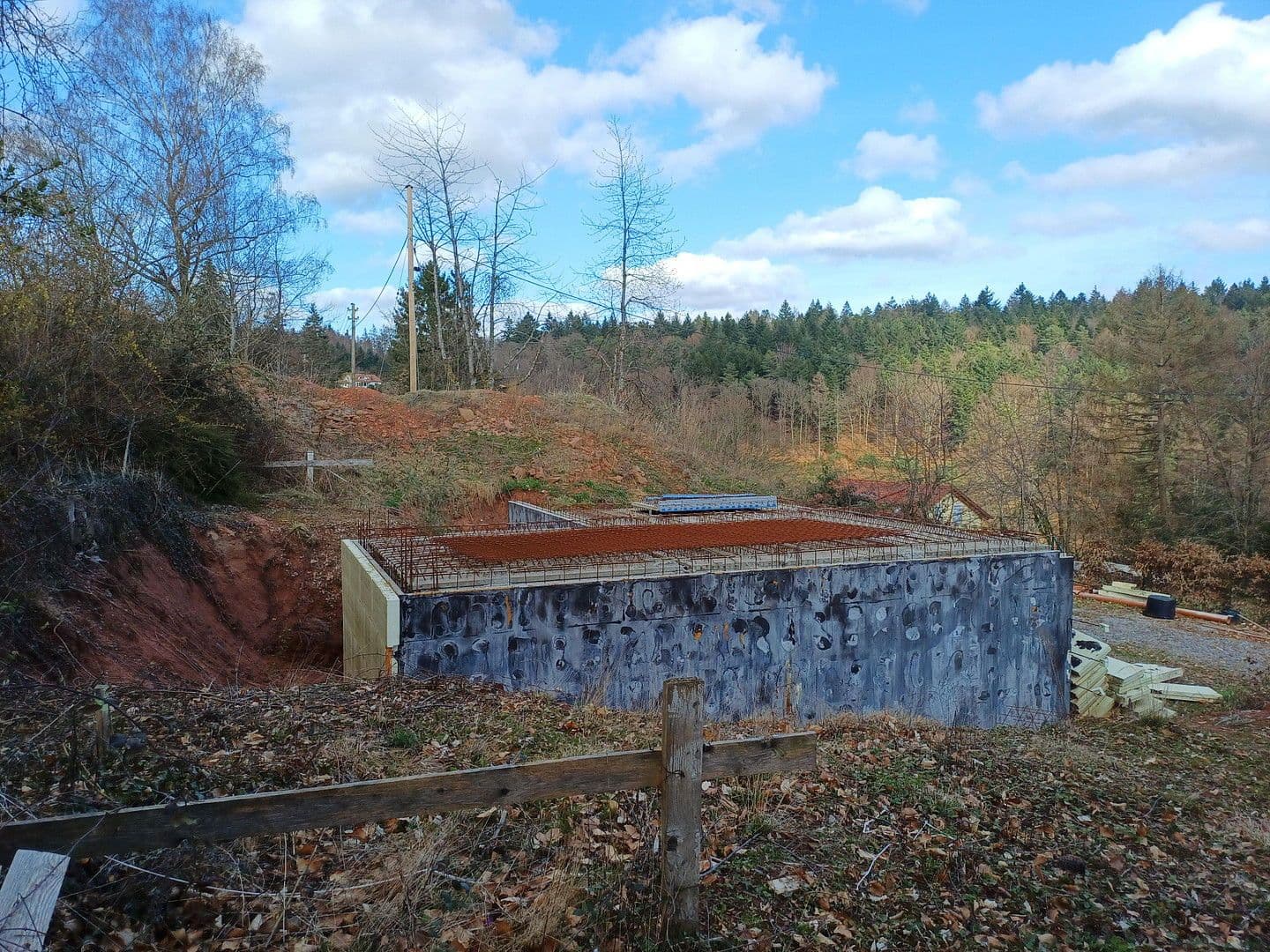 Prodej pozemku 2.000 m², Rainweg 15, Wilhelmsfeld, Bádensko-Württembersko Prodej pozemku 2.000 m², Rainweg 15, Wilhelmsfeld, Bádensko-Württembersko