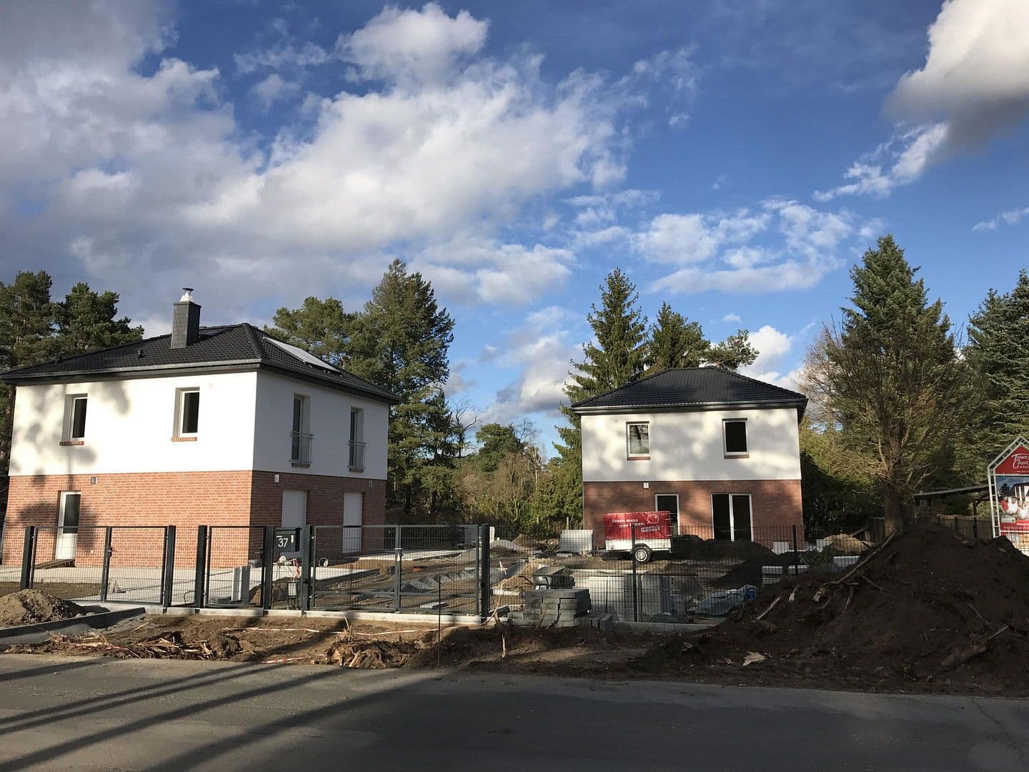 Pronájem domu 130 m², pozemek 600 m², Thälmannstr. 37, Wandlitz, Braniborsko Pronájem domu 130 m², pozemek 600 m², Thälmannstr. 37, Wandlitz, Braniborsko