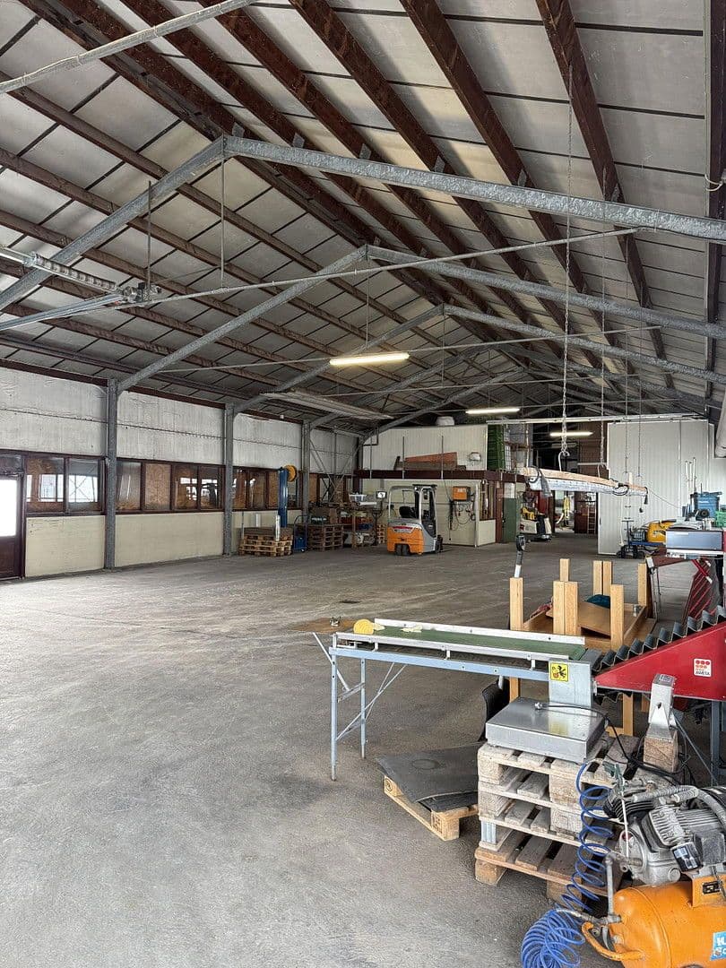 Prodej pozemku 14.889 m², Remsharter Str. 50, Burgau, Bavorsko Prodej pozemku 14.889 m², Remsharter Str. 50, Burgau, Bavorsko