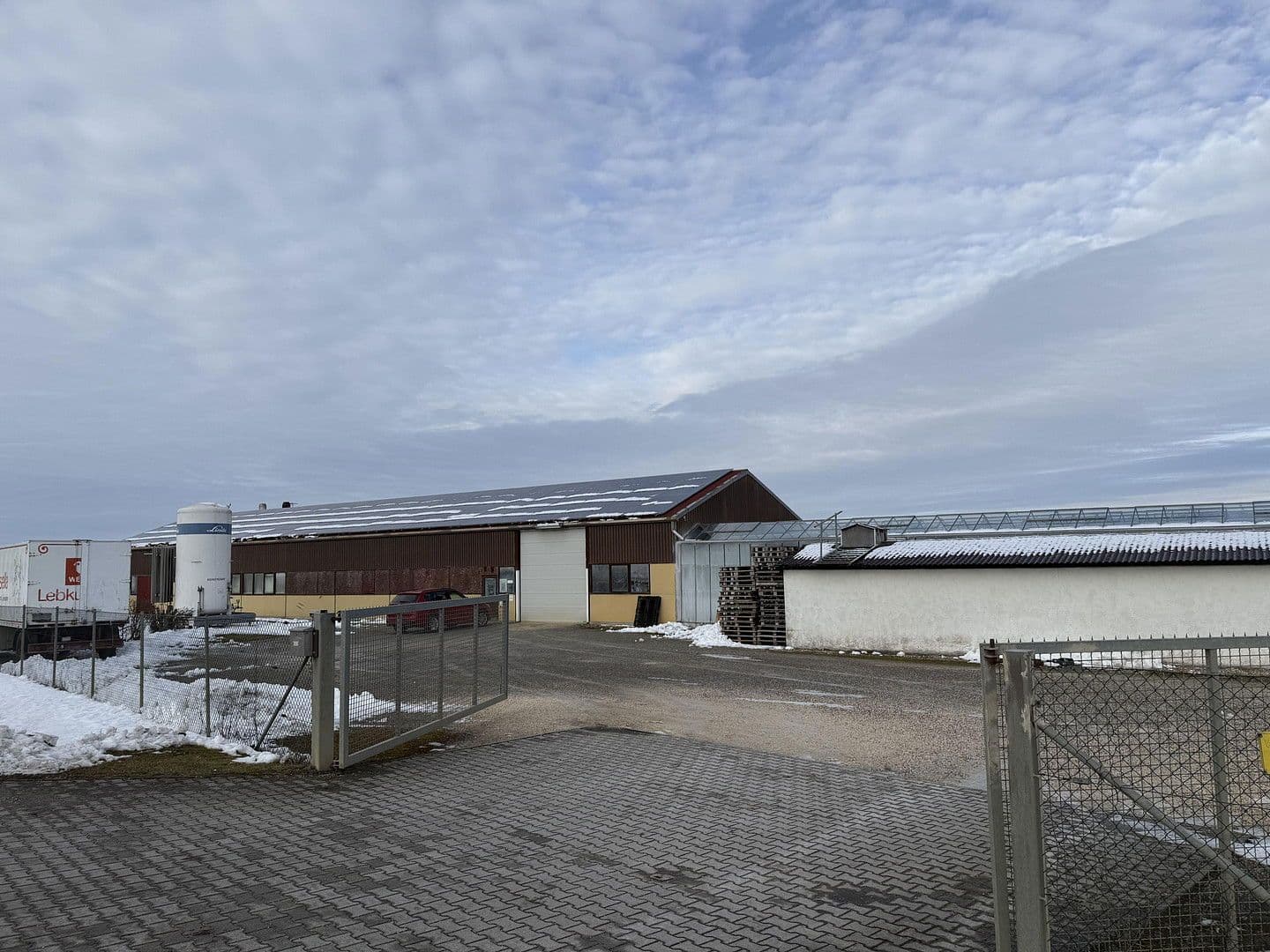 Prodej pozemku 14.889 m², Remsharter Str. 50, Burgau, Bavorsko Prodej pozemku 14.889 m², Remsharter Str. 50, Burgau, Bavorsko