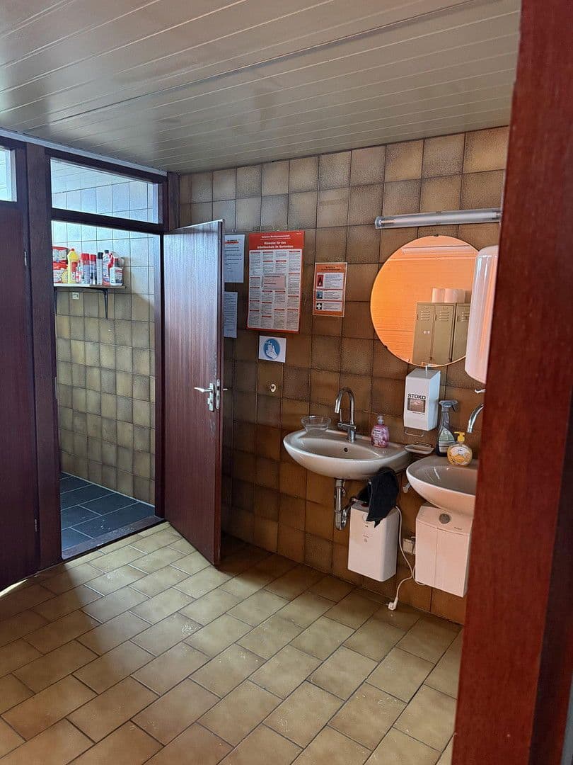 Prodej pozemku 14.889 m², Remsharter Str. 50, Burgau, Bavorsko Prodej pozemku 14.889 m², Remsharter Str. 50, Burgau, Bavorsko