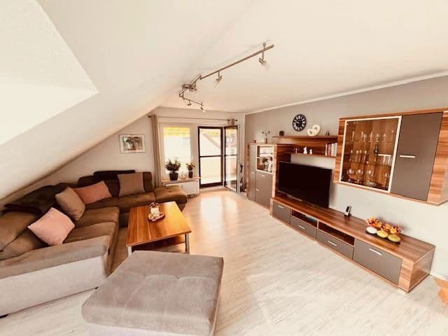 Prodej bytu 4+1 89 m², Amselweg 27, Welzheim, Bádensko-Württembersko Prodej bytu 4+1 89 m², Amselweg 27, Welzheim, Bádensko-Württembersko