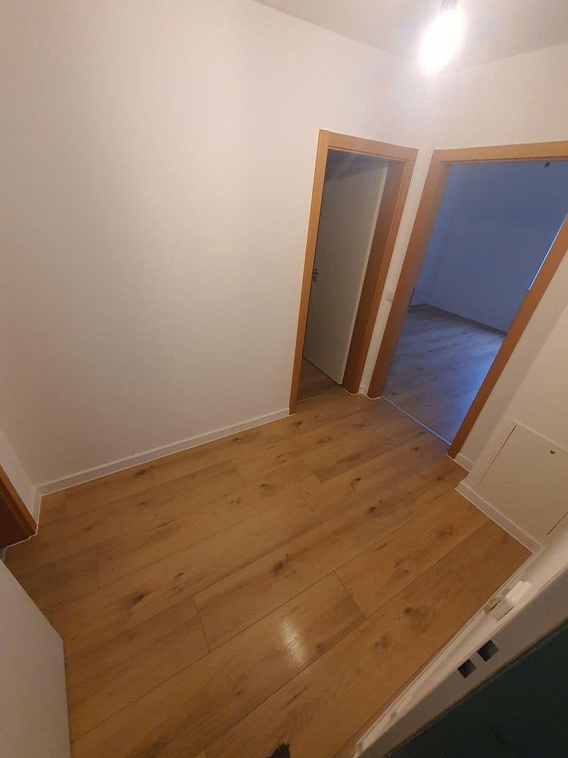 Pronájem bytu 4+1 83 m², Distelweg 2, Schöneiche bei Berlin, Braniborsko Pronájem bytu 4+1 83 m², Distelweg 2, Schöneiche bei Berlin, Braniborsko
