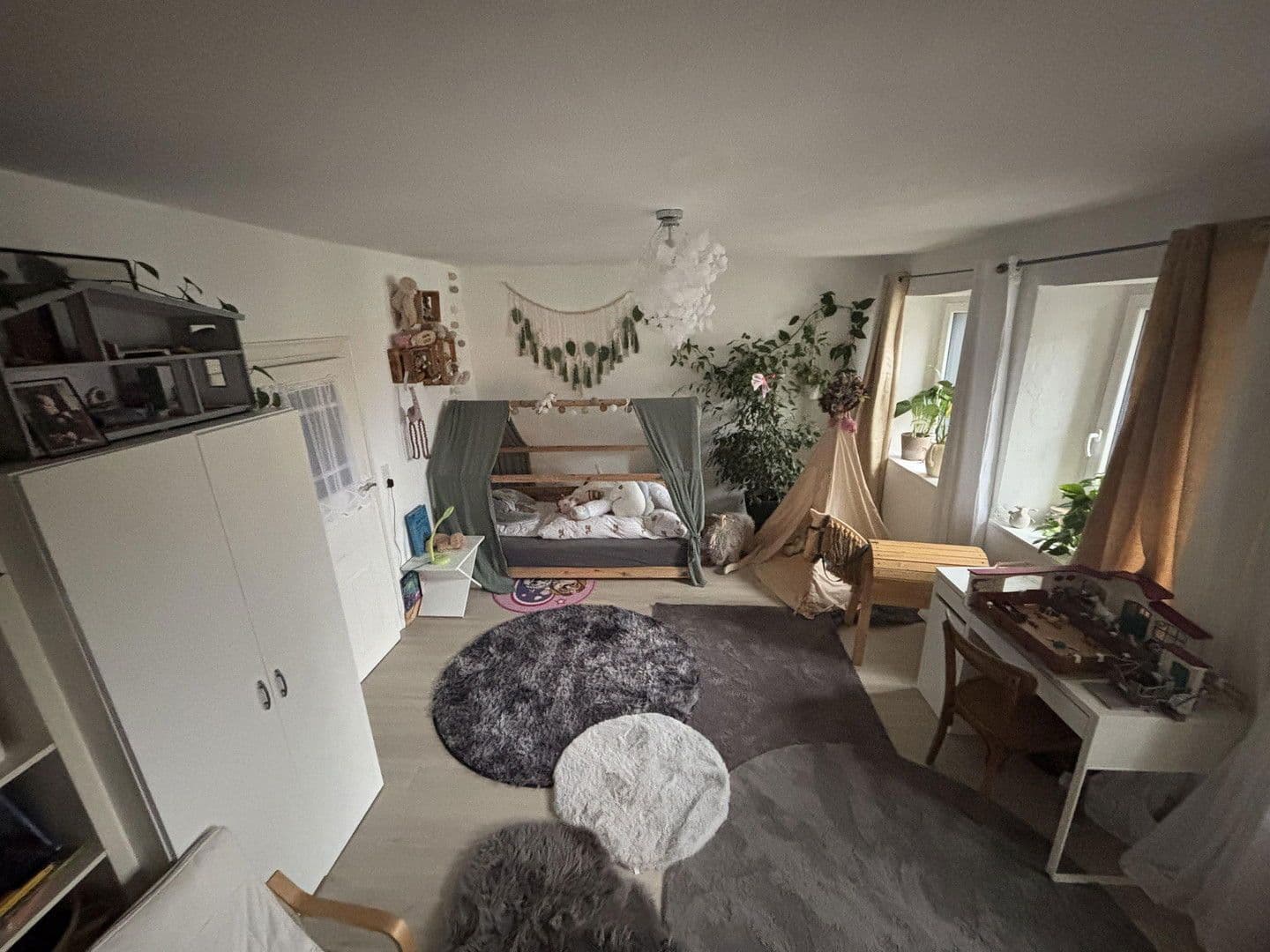 Prodej domu 260 m², pozemek 1.600 m², Veldenzer Straße 14, Gornhausen, Porýní-Falc Prodej domu 260 m², pozemek 1.600 m², Veldenzer Straße 14, Gornhausen, Porýní-Falc