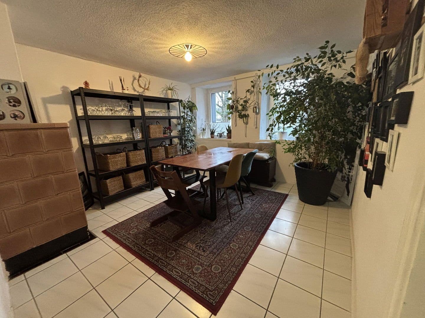 Prodej domu 260 m², pozemek 1.600 m², Veldenzer Straße 14, Gornhausen, Porýní-Falc Prodej domu 260 m², pozemek 1.600 m², Veldenzer Straße 14, Gornhausen, Porýní-Falc