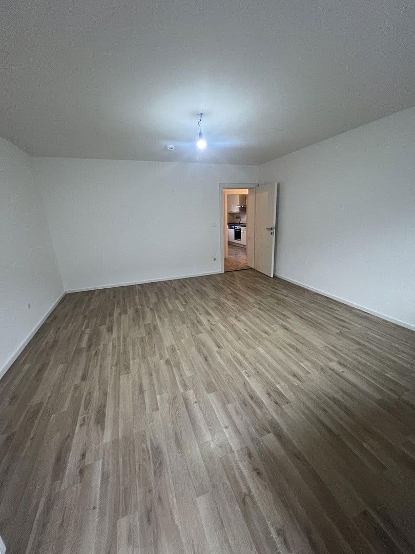 Prodej bytu 2+1 61 m², Tegernseer Landstraße 178a, München, Bavorsko Prodej bytu 2+1 61 m², Tegernseer Landstraße 178a, München, Bavorsko