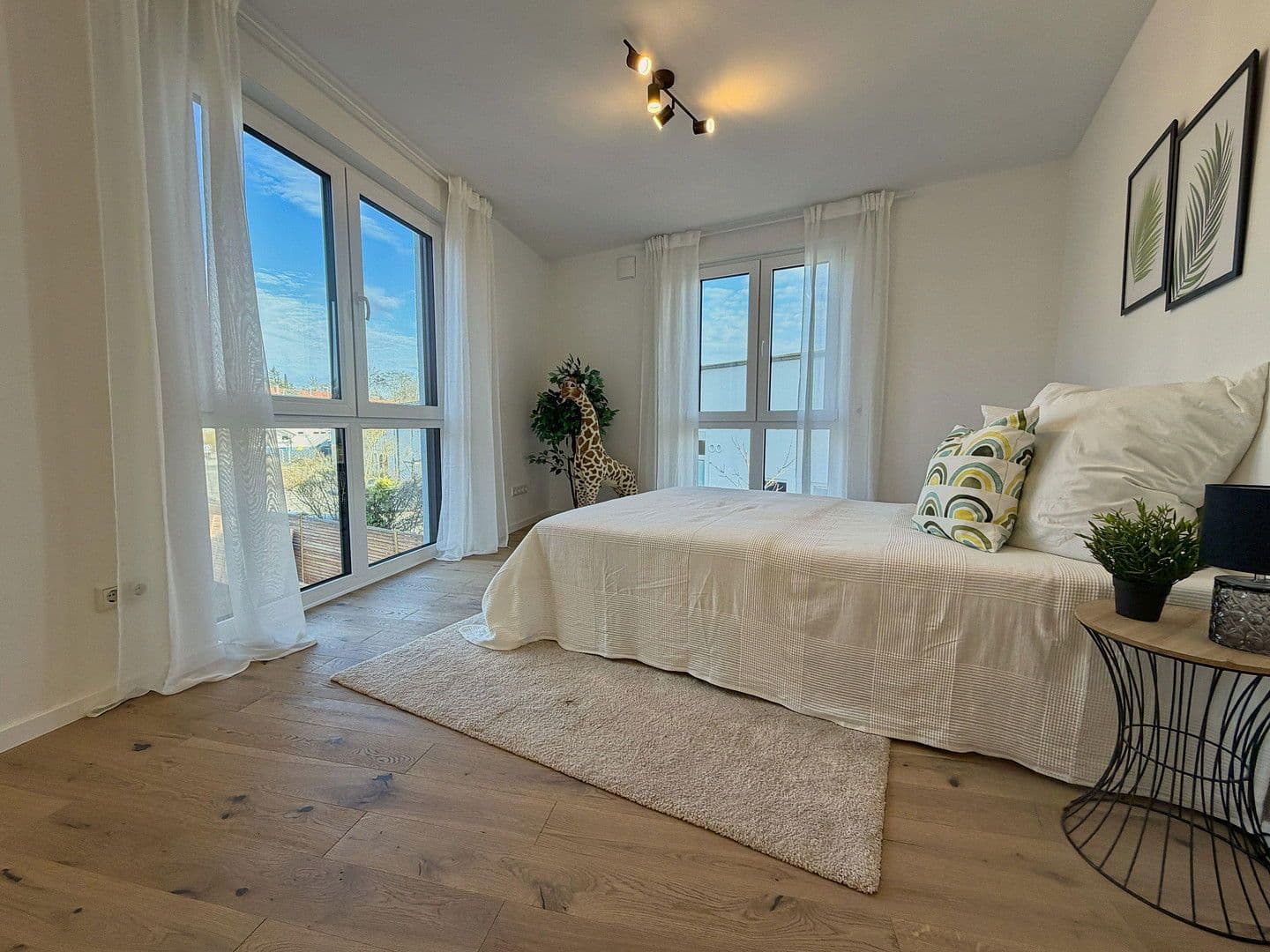 Prodej domu 161 m², pozemek 318 m², Erlangen, Bavorsko Prodej domu 161 m², pozemek 318 m², Erlangen, Bavorsko