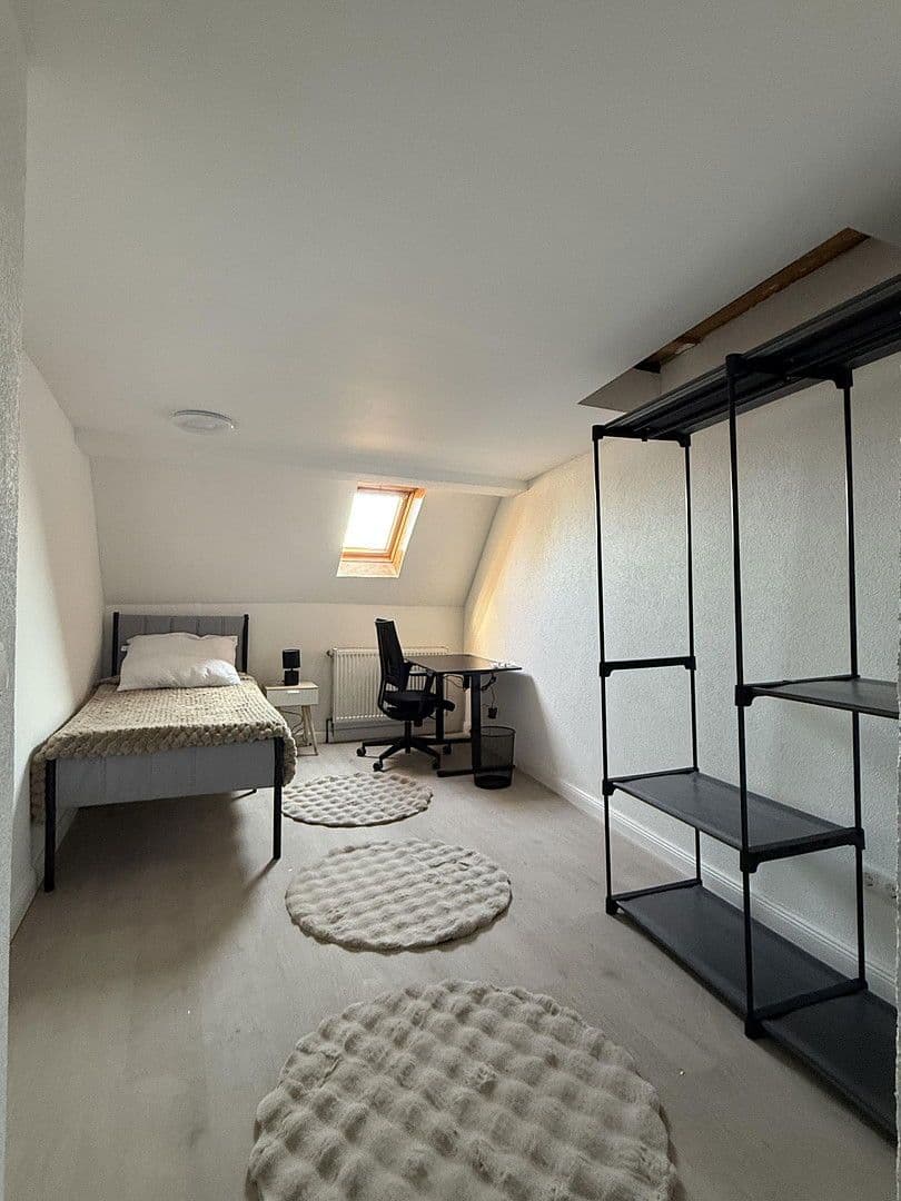 Pronájem bytu 103 m², Heidenberg 89, Apolda, Durynsko Pronájem bytu 103 m², Heidenberg 89, Apolda, Durynsko