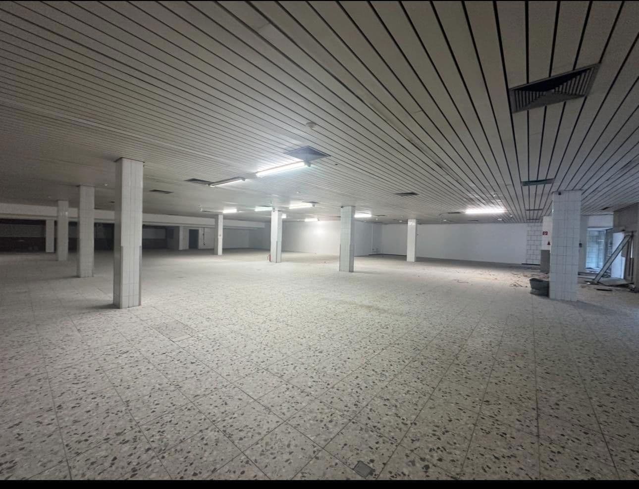 Pronájem nebytového prostoru 1.232 m², MierendorffWeg 19, Essen, Severní Porýní-Vestfálsko Pronájem nebytového prostoru 1.232 m², MierendorffWeg 19, Essen, Severní Porýní-Vestfálsko